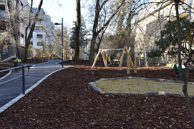 Frisch saniert und bald mit neuem Namen: Der Hockepark wird zum Gerda-Lerner-Park umbenannt. | Foto: BV 18