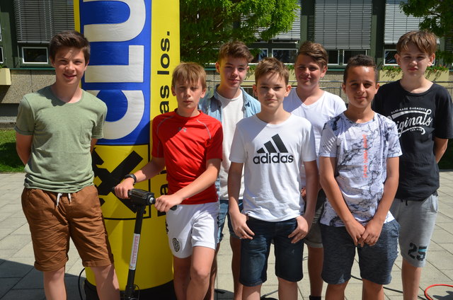 Das Organisationsteam mit dem Sieger Maximilian Gruber: Jakob Schörghuber, Matthias Hörlendsberger, Julian Mayrhofer, Fabian Soxberger, Julian Schörghuber und Philipp Kaltenböck