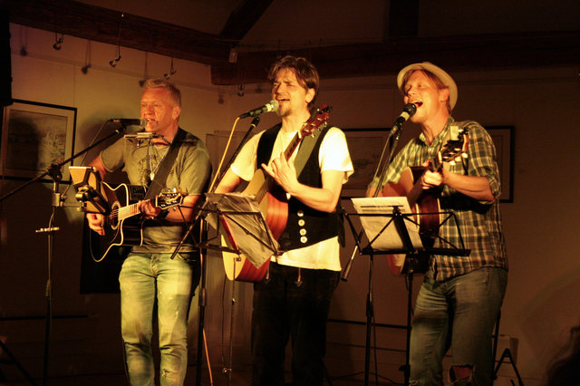 In Aktion (von links): Markus Hackl, Harald Pomper und Wüdhoiz. | Foto: Offene Bühne Burgenland