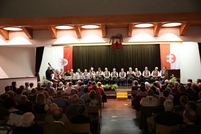 Junge leute leute kennenlernen aus laa an der thaya kennenlernen aus bad gastein. Ladendorf Frau sucht mann frs bett sankt georgen leute kennenlernen aus laa an der thaya am walde. Oedt mann Htting neue leute kennenlernen. Leute kennenlernen aus laa an der thaya Singles den aus