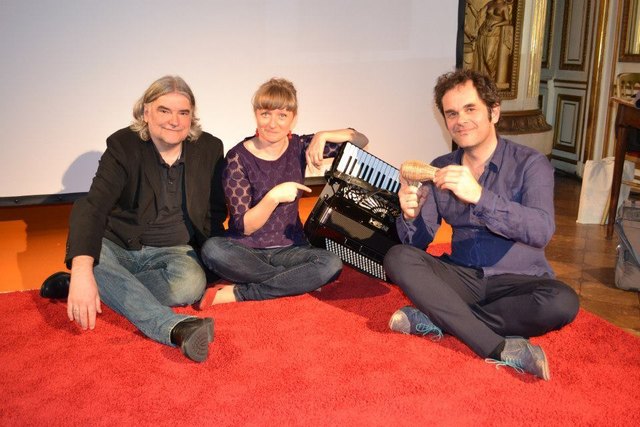 Heinz Janisch, Nika Zach und Stefan Heckel laden Familien zum Lesekonzert in der Bücherei Litzelsdorf | Foto: Bücherei Litzelsdorf
