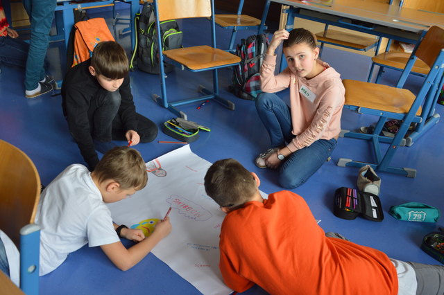 In der Digi.TNMS Altheim werden die Schwerpunkte Berufsorientierung und IT angeboten. Außerdem hat die Schule eine Kooperation mit der Uni Salzburg, wodurch sie verschiedene Veranstaltung, wie Diskussionsrunden, besuchen dürfen. | Foto: Digi.TNMS Altheim