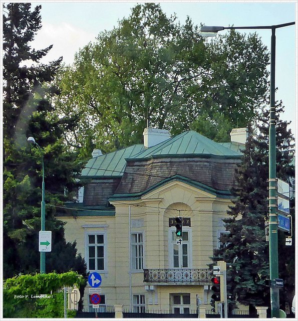 An der Ostseite von Schönbrunn, Grünbergstraße