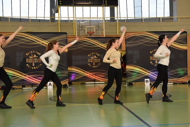 Miniformationen Ladies - die Fire Ladies bei ihrem 1. Turnierantritt