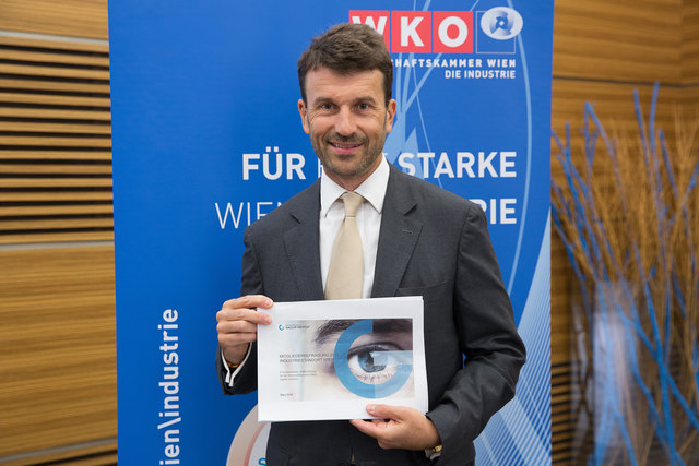 Stefan Ehrlich-Adm präsentierte die Ergebnisse der Standortbefragung.