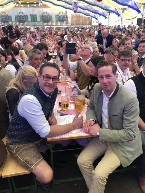 Heinz-Christian Strache mit Reinhard Teufel in Linz. | Foto: FPÖ