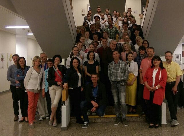 Die Eltern zeigten sich begeistert von den Slow Food-Spezialitäten ihrer Kinder.   Foto: Birgit Kubalek