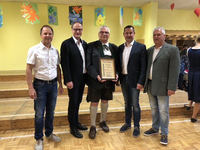Vertreter der Marktgemeinde Eibiswald mit GR Wolfgang Tschuchnig, weiteres Vorstandsmitglied Werner Zuschnegg, Dir. a. D. Günther Täubl, Bürgermeister Andreas Thürschweller und GR Thomas Golob (v.l.).