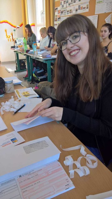 In der HLW beschäftigt man sich auch mit grundlegenden Lebens-Themen. | Foto: HLW