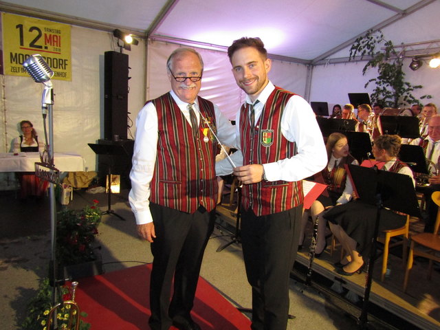 Florian Bakanic übergibt den Taktstock an Mario Schulter