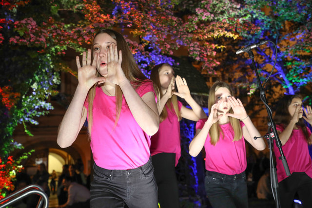 Lange Nacht der Chöre SalzburgFoto: Franz Neumayr    9.5.2018Im Bild der Chor RiHaWei aus Pfarrwerfen - die Sieger beim BundesjugendsingenMarina, Julia, Verena, Klara, Emilia und Valentina | Foto: Neumayr