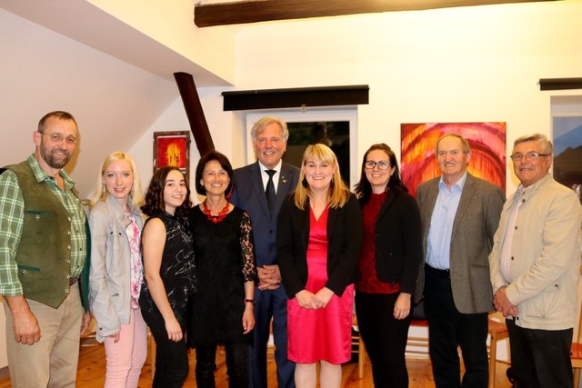 Gut besucht war die Eröffnung der Ausstellung in Schwabegg | Foto: KK