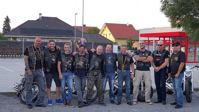 Die "Boxteam Rider Vienna" feiern für einen guten Zweck