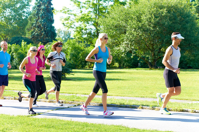 Wo Laufanfänger zu (Halb-) Marathonläufern werden: Beim Langsam-Lauf-Treff von Karin Pabel ist alles möglich. | Foto: HetiziaFotolia.com