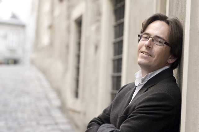 Thomas Rösner dirigiert die Beethoven Philharmonie im Schloss Petronell. | Foto: Nancy Horowitz