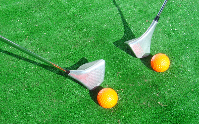 Golf spielen für den guten Zweck