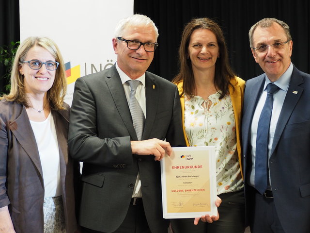 (v.l.n.r.): Landesrätin SPÖ Bezirksvorsitzende Ulrike Königsberger-Ludwig, Bürgermeister Alfred Buchberger, GVV Bezirksvorsitzende Landtagsabgeordnete Bürgermeisterin Kerstin Suchan-Mayr und GVV NÖ Präsident Landtagsabgeordneter Bürgermeister Rupert Dworak | Foto: SPÖ