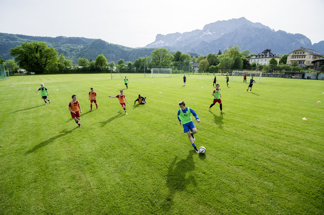 Bei den Betriebssportspielen findet der größte Wettbewerb im Fußball statt. | Foto: Ziegler