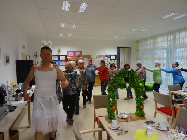 Alois Rauecker musste einiges über sich ergehen lassen :-)