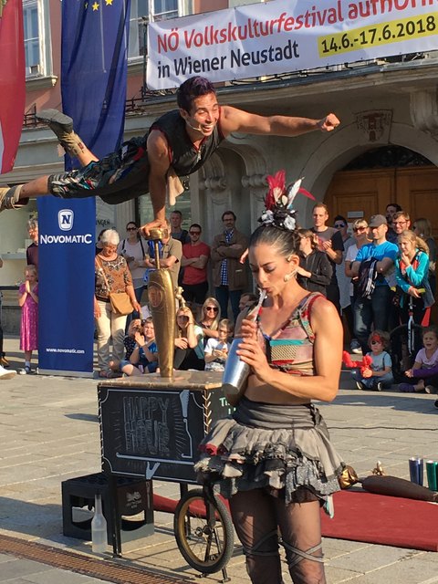 Duo Looky, Akrobatik, Artistik, Happy-Hour-Show, from ISR