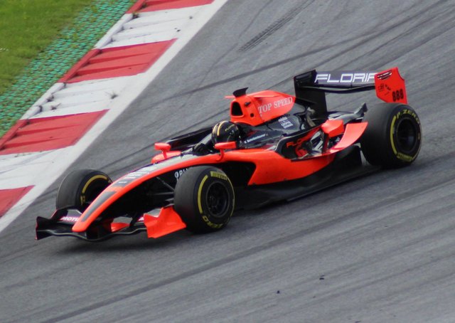 Florian Schnitzenbaumer, Gesamtführender in der Formel Klasse.