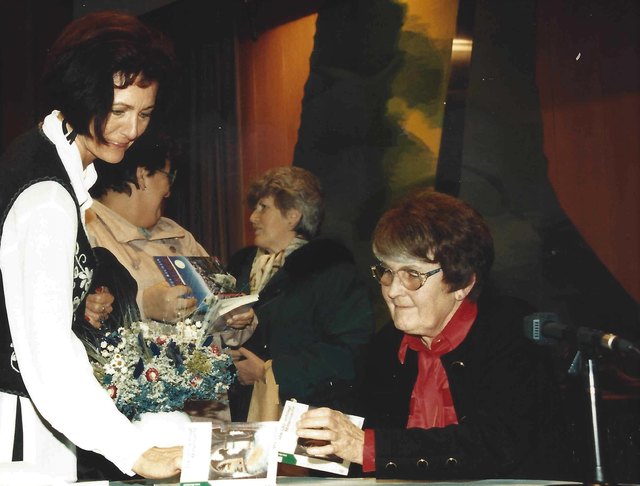 Recheis Käthe Lesung bei der QULTURSzene Hörsching 25.11.1994