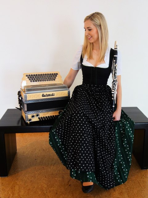 Julia Wölkart lädt am Freitag, dem 1. Juni, zu ihrem großen Abschlusskonzert nach Köflach. | Foto: KK