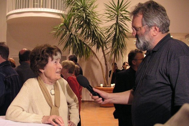 Recheis Käthem´ mit Aumayr Hans 10 Jahre QULTURSzene 25.4.2003