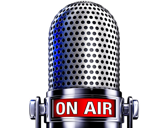 Die Veranstaltung am Redtenbacherplatz wird live im Radio übertragen. | Foto: Foto: frank peters/Fotolia