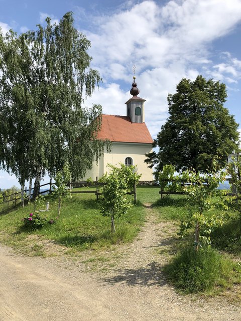 Liebe Grüße von der Theresienkapelle!