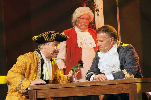 Stadtpfarrer Stefan Koller, der "Marquis von Forlipopoli", Finanz-Stadtrat Alfred Gehart als "Diener Alfredo".