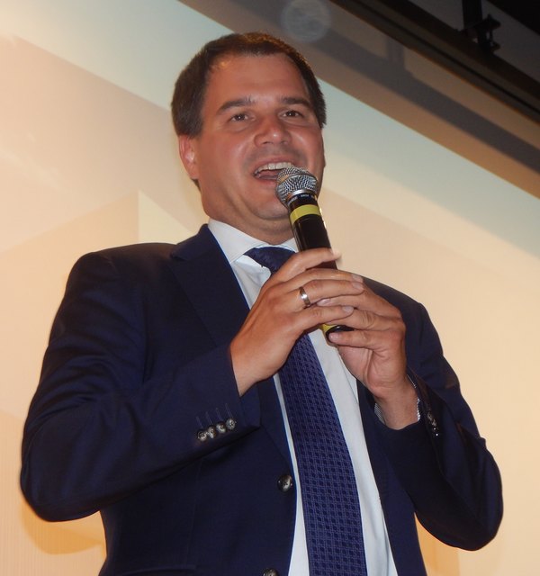 Landeshauptmann-Stv. Mag. Michalel Schickhofer bei der Bürgerversammlung.