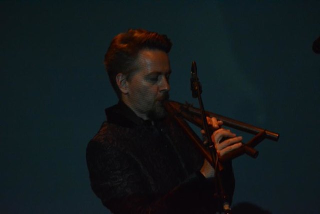 Mit unterschiedlichsten Instrumenten ...