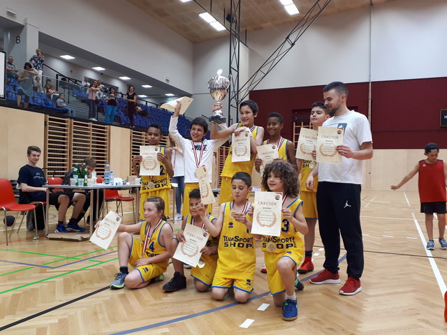 Das Siegerteam Steyr I