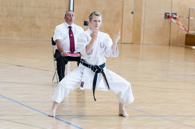 Ingrid Adler (Henndorf), spätere Siegerin des Bewerbs Kata Damen