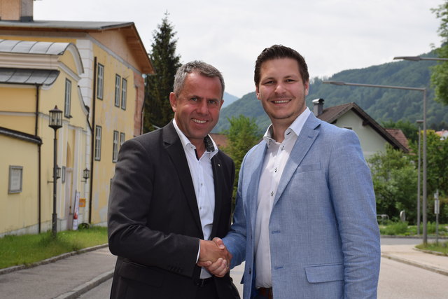 Rudolf Raffelsberger mit Martin Windischbauer. | Foto: ÖVP Gmunden
