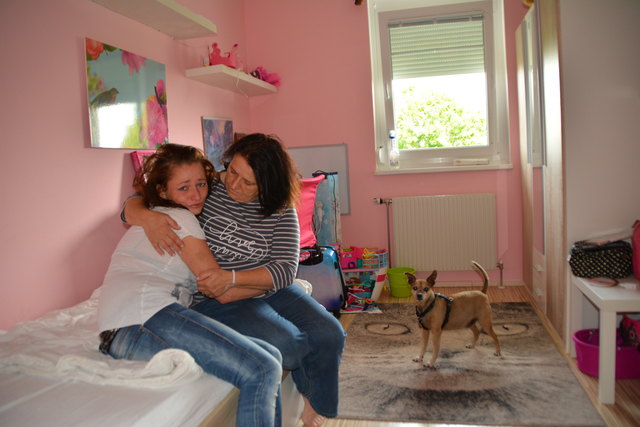 Raffaela Romar und Renee Papai stehen nach wie vor unter Schock. "Sie war doch immer gut versorgt", sagt die Großmutter.