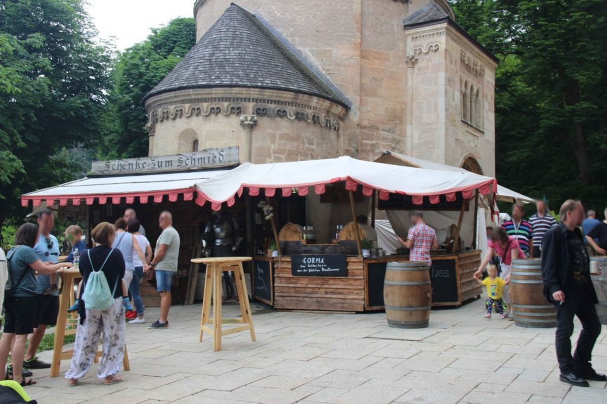 Mittelalter Und Handwerksfest In Modling Modling