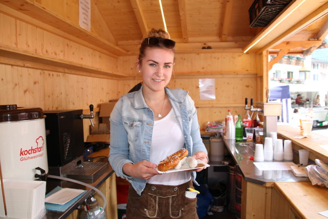 Weißwurst und Brezel gab es bei Lisa Kinzel.