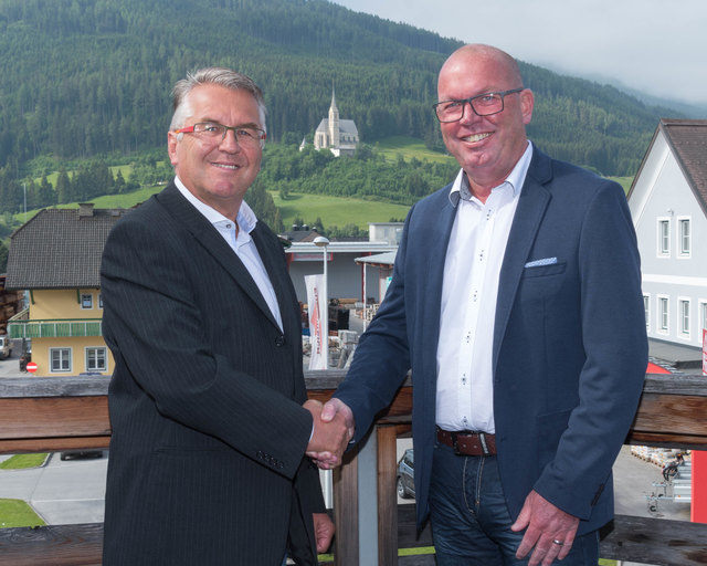 Ortsvorsitzender Alois Moser und Spitzenkandidat Helmut Steger. | Foto: SPÖ Tamsweg