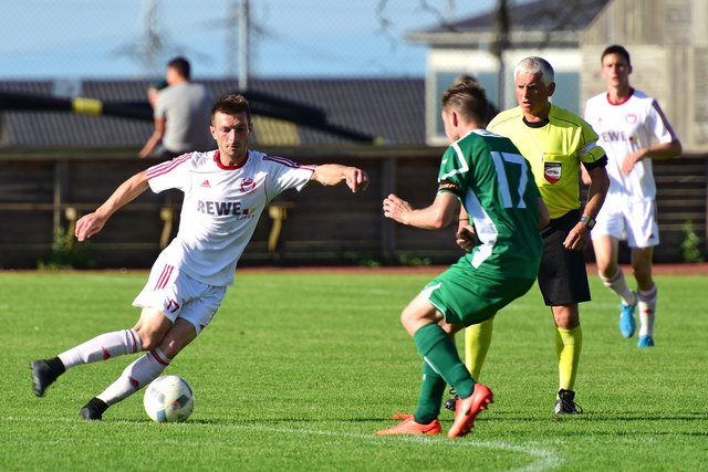 Bezirksliga Süd: Ohlsdorfs Kicker im Match gegen Gunskirchen | Foto: Wolfgang Spitzbart