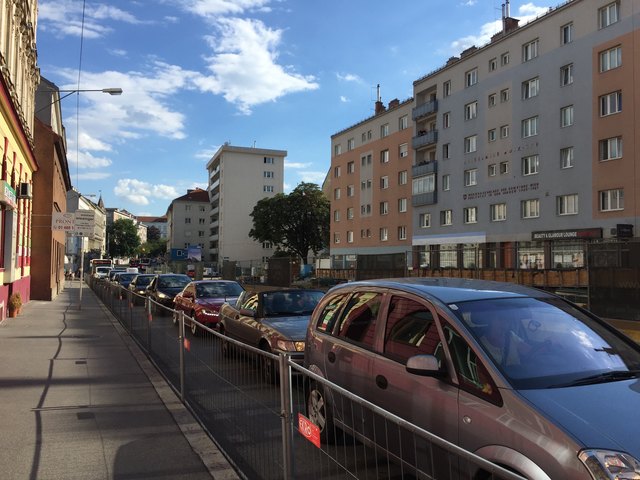 Im Sommer 2016 mussten sich die Autofahrer in der Wattgasse ebenfalls in Geduld üben. | Foto: Symbolfoto: Gaugl