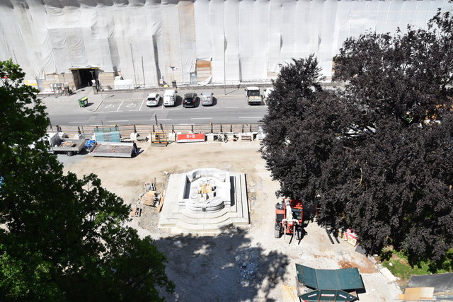 Haus der Musik: Der Vorplatz-Bau kommt auch in die Gänge