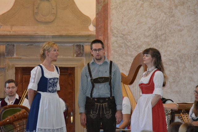 "Klingendes Ötscher:reich": Der Ötscherländer Dreigesang sorgte für tolle musikalische Unterhaltung in der Barockbibliothek der Kartause Gaming.