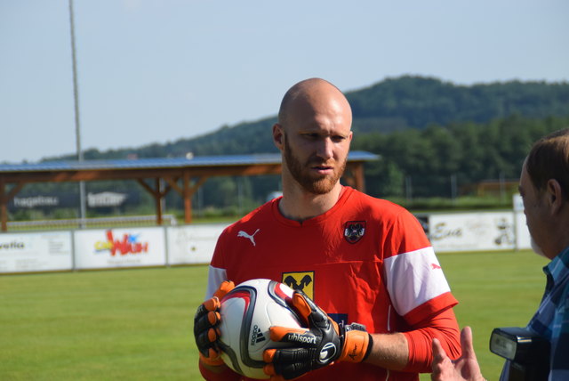 Der Birkfelder Ex-Teamtorhüter Robert Almer hat seine Spielerkarriere beendet, bleibt der Bundesliga aber erhalten. | Foto: Martin Wurglits