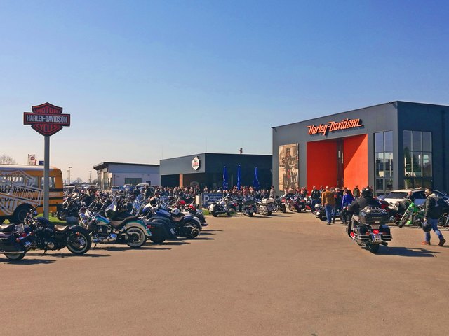 Nicht nur Harley-Fans, sondern alle die Zweirad-Feeling lieben, sind zum Zwei-Tages-Fest eingeladen. | Foto: Mertinger