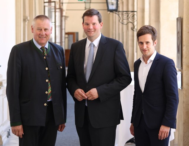 Für mehr Europa: Lackner, Mandl, Schnitzer (v. l.) | Foto: VP-Klub