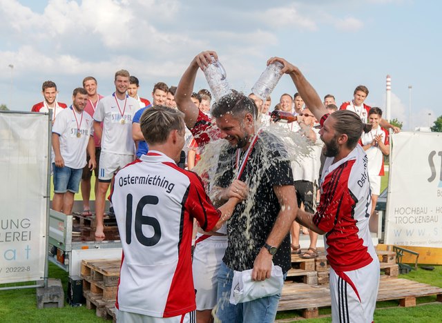 Ostermiething fixierte am Samstag den Sieg in der Bezirksliga West. | Foto: D. Scharinger