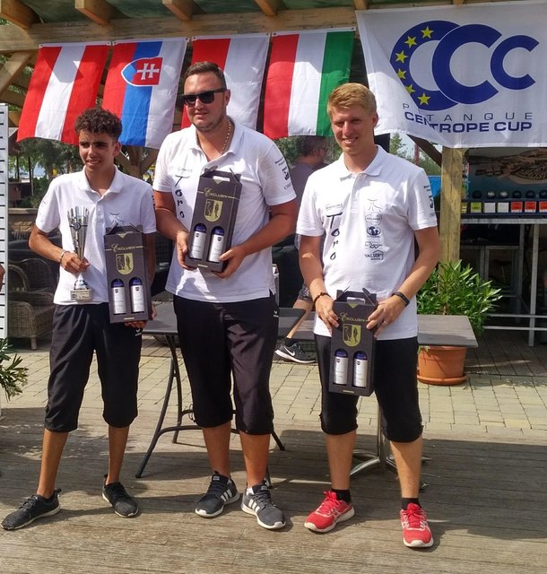 Toro-Team: vlnr. Sven Thill (LUX), Corantin Gervasoni (FRA) und Yanice Hrou (FRA)