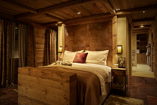 Im Chalet 1551 in Lech finden sich Stoffe aus der Ulrichsberger Leinenmanufaktur wieder. | Foto: Foto: chalet1551.com